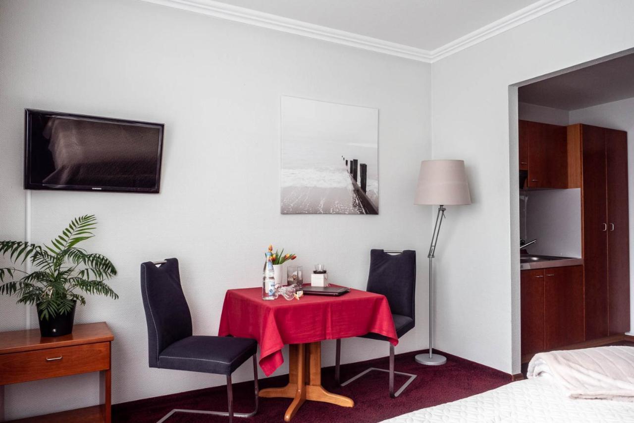 Garni Hotel & Appartements ノルトシュトラント エクステリア 写真