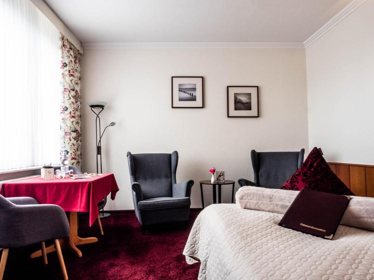 Garni Hotel & Appartements ノルトシュトラント エクステリア 写真