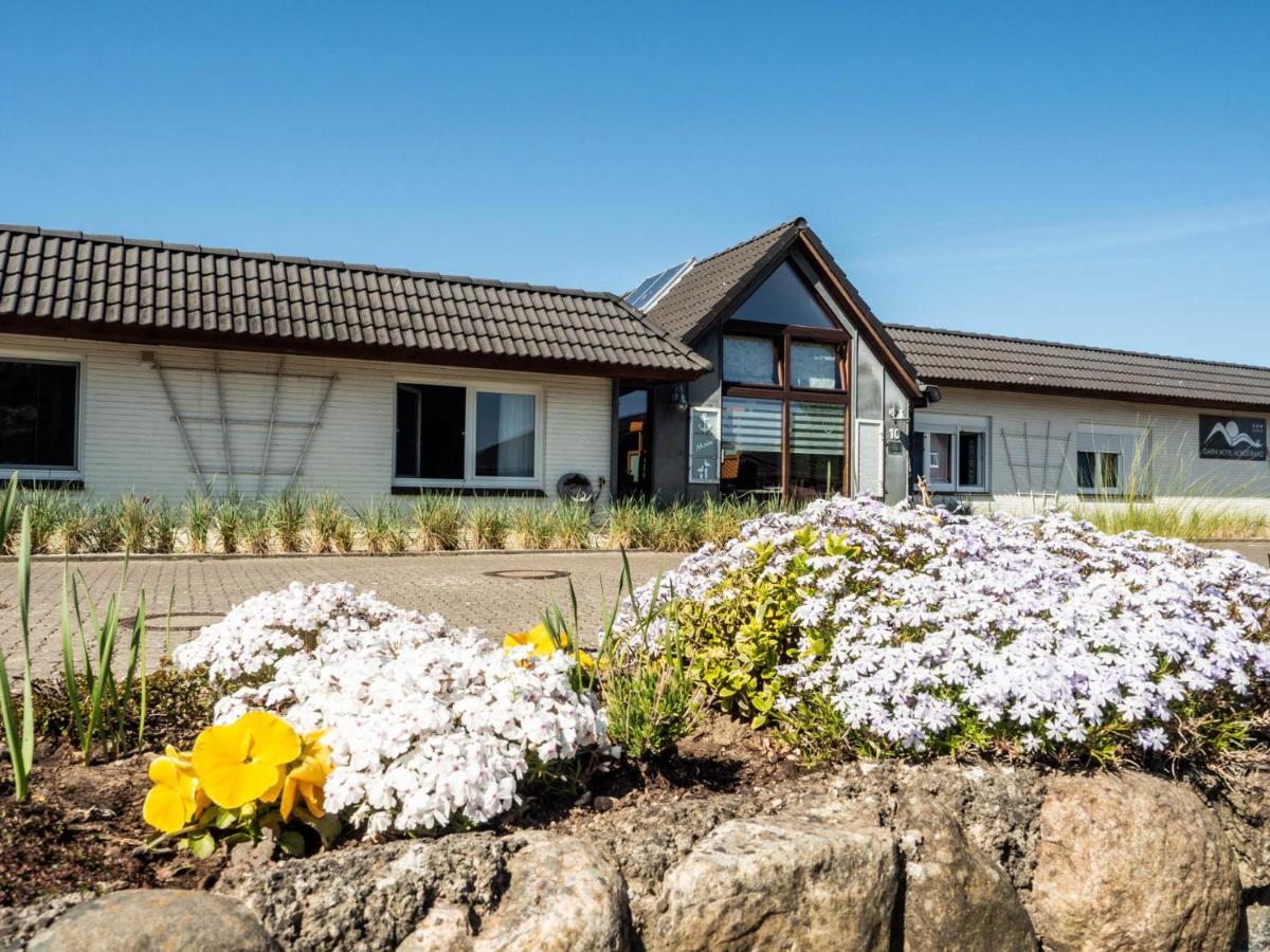 Garni Hotel & Appartements ノルトシュトラント エクステリア 写真